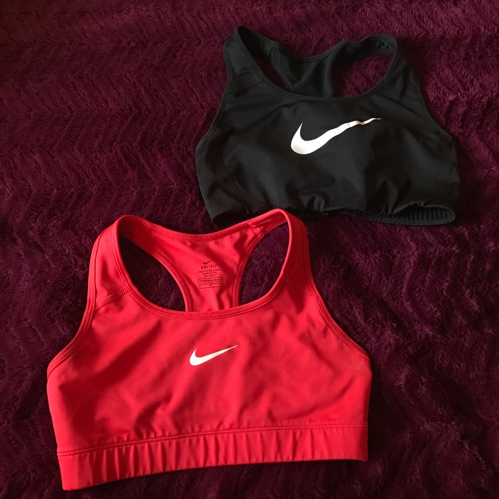 Nike small sports bras